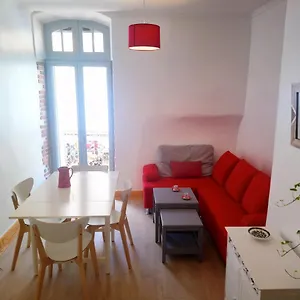  Apartment Joli Duplex Avec Balcon Et Vue Sur Place Du Centre Historique !